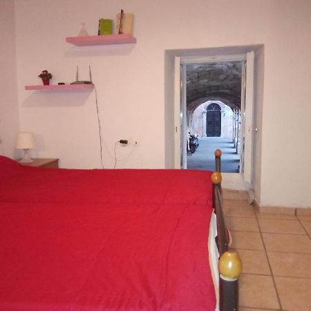 Sotoportego La Canea Exterior foto